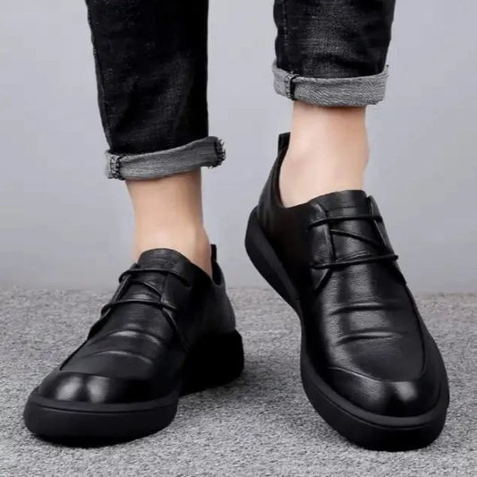 Black Thick Sole Soft Leather Shoes for Men High Quality Fashion Low Price Designer Footwear Offer Retro New in Man Casual Shoe